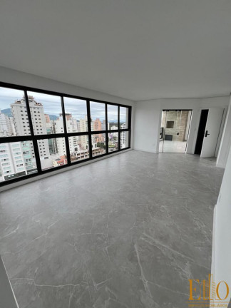 Imagem Cobertura com 3 Quartos à Venda, 112 m² em Meia Praia - Itapema