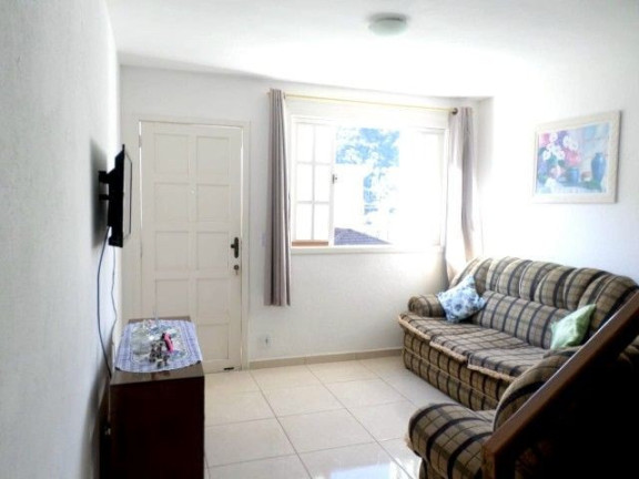 Imagem Casa com 3 Quartos à Venda, 63 m² em Jardim Meudon - Teresópolis