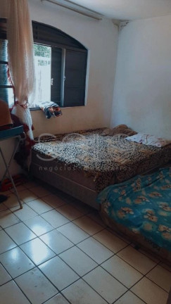 Casa com 3 Quartos à Venda, 250 m² em Doutor Tancredo De Almeida Neves - Araraquara