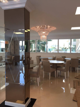 Imagem Apartamento com 4 Quartos à Venda, 274 m² em Itapema