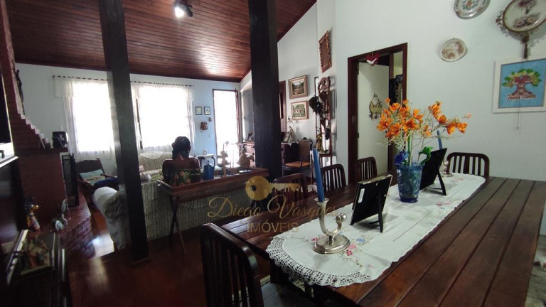 Imagem Casa com 4 Quartos à Venda, 172 m² em Tijuca - Teresópolis Imagem Casa com 4 Quartos à Venda, 172 m² em Tijuca - Teresópolis