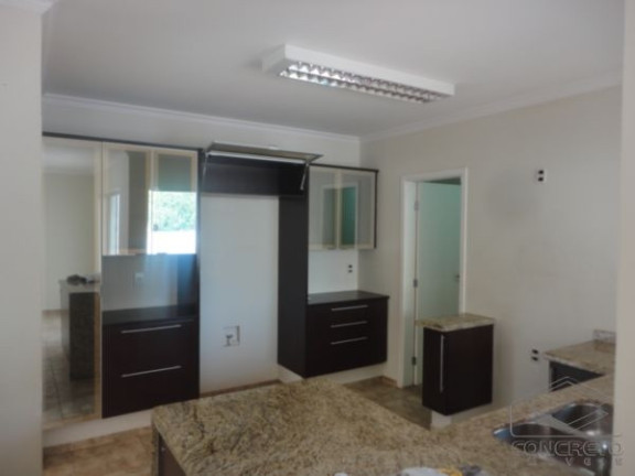 Imagem Casa com 3 Quartos à Venda, em Residencial Lago Sul - Bauru Imagem Casa com 3 Quartos à Venda, em Residencial Lago Sul - Bauru