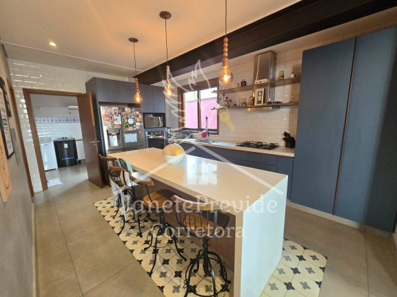 Imagem Casa com 4 Quartos à Venda, 420 m² em Alphaville - Santana De Parnaíba
