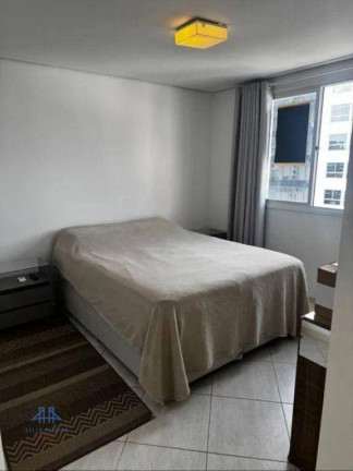Imagem Apartamento com 3 Quartos à Venda, 93 m² em Centro - Florianópolis Imagem Apartamento com 3 Quartos à Venda, 93 m² em Centro - Florianópolis