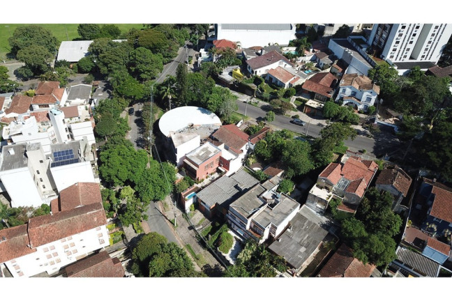 Imagem Terreno à Venda, em Petrópolis - Porto Alegre Imagem Terreno à Venda, em Petrópolis - Porto Alegre