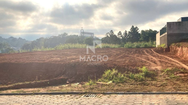 Terreno à Venda,  em Jaraguá Esquerdo - Jaraguá Do Sul