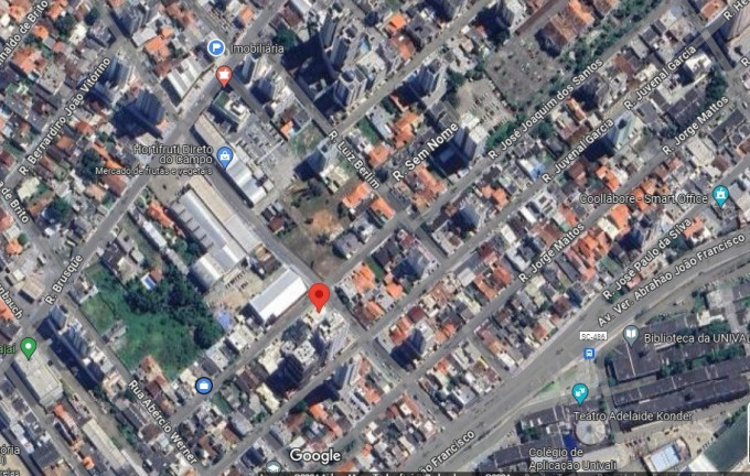 Imagem Terreno à Venda, 1.876 m² em Centro - Itajaí