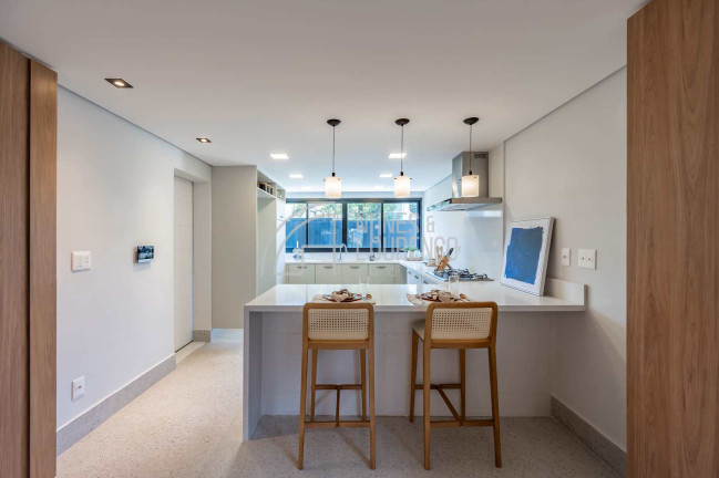 Imagem Casa com 4 Quartos à Venda, 350 m² em Embaré - Santos