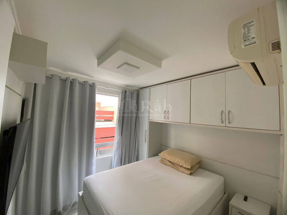 Imagem Apartamento com 2 Quartos à Venda, 76 m² em Centro - Balneário Camboriú Imagem Apartamento com 2 Quartos à Venda, 76 m² em Centro - Balneário Camboriú