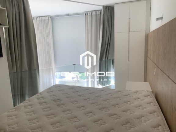 Imagem Imóvel com 1 Quarto à Venda, 65 m² em Vila Nova Conceição - São Paulo Imagem Imóvel com 1 Quarto à Venda, 65 m² em Vila Nova Conceição - São Paulo
