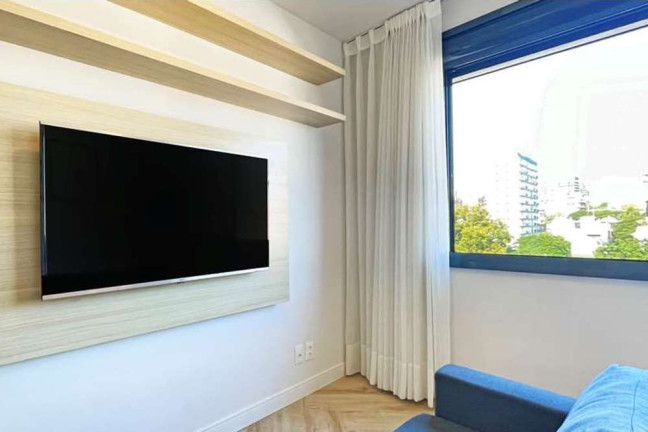 Imagem Imóvel com 1 Quarto à Venda, 26 m² em Mont Serrat - Porto Alegre Imagem Imóvel com 1 Quarto à Venda, 26 m² em Mont Serrat - Porto Alegre