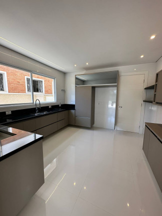 Imagem Casa com 4 Quartos à Venda, 371 m² em Alphaville - Santana De Parnaíba Imagem Casa com 4 Quartos à Venda, 371 m² em Alphaville - Santana De Parnaíba