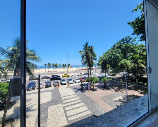 Imagem Kitnet com 1 Quarto à Venda, 25 m² em Copacabana - Rio De Janeiro Imagem Kitnet com 1 Quarto à Venda, 25 m² em Copacabana - Rio De Janeiro