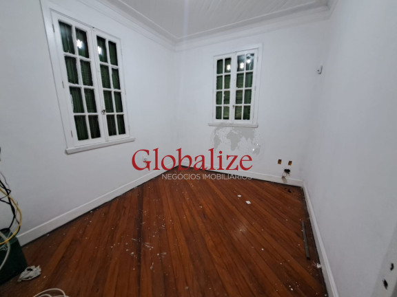Imagem Imóvel com 5 Quartos à Venda, 280 m² em Vila Belmiro - Santos Imagem Imóvel com 5 Quartos à Venda, 280 m² em Vila Belmiro - Santos