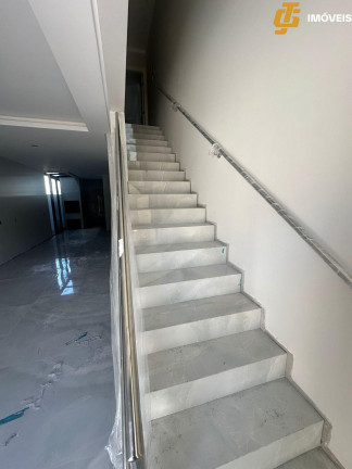 Imagem Sobrado com 3 Quartos à Venda, 106 m² em Rio Pequeno - Camboriú Imagem Sobrado com 3 Quartos à Venda, 106 m² em Rio Pequeno - Camboriú