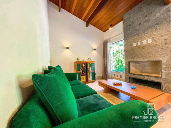Imagem Casa com 4 Quartos à Venda, 260 m² em Comary - Teresópolis