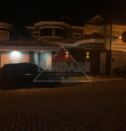 Imagem Casa com 3 Quartos à Venda, 200 m² em Vargem Pequena - Rio De Janeiro