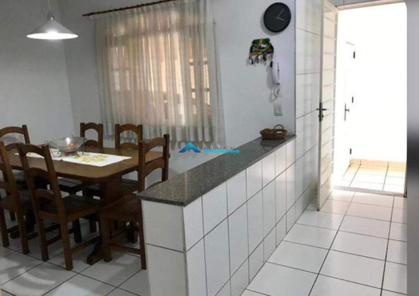 Imagem Casa com 3 Quartos à Venda, 218 m² em Vila São José - Várzea Paulista Imagem Casa com 3 Quartos à Venda, 218 m² em Vila São José - Várzea Paulista