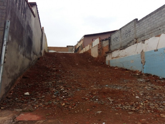 Imagem Casa com 2 Quartos à Venda, 150 m² em Nossa Senhora De Fatima - Jacareí