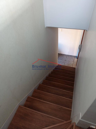 Imagem Sobrado com 3 Quartos à Venda, 185 m² em Embaré - Santos