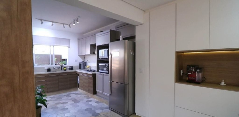 Imagem Casa com 2 Quartos à Venda, 135 m² em Jardim Peri Peri - São Paulo
