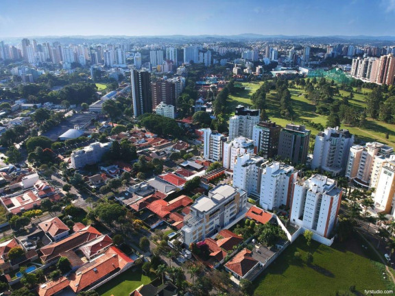 Imagem Apartamento com 3 Quartos à Venda, 129 m² em Hugo Lange - Curitiba