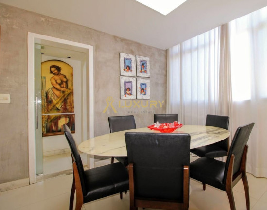 Imagem Imóvel com 4 Quartos à Venda, 150 m² em Lourdes - Belo Horizonte