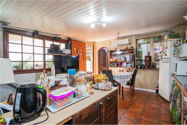 Imagem Casa com 5 Quartos à Venda,  em Petrópolis - Porto Alegre