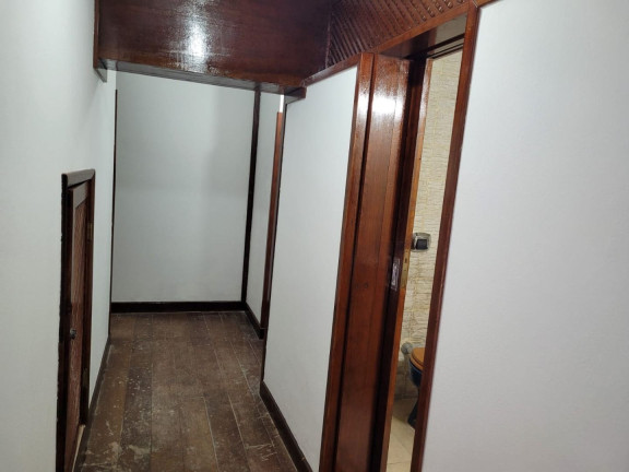 Imagem Casa com 4 Quartos à Venda, 1.600 m² em Albuquerque - Teresópolis Imagem Casa com 4 Quartos à Venda, 1.600 m² em Albuquerque - Teresópolis