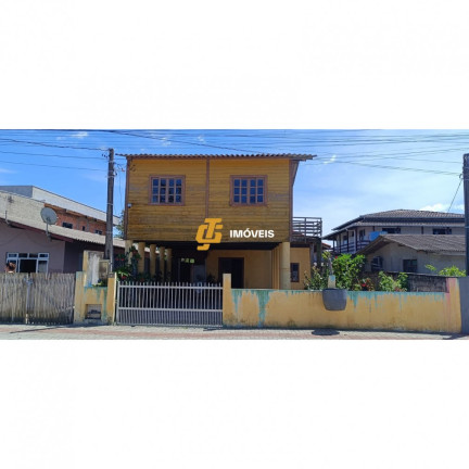 Casa com 3 Quartos à Venda, 80 m² em Porto Escalvados - Navegantes