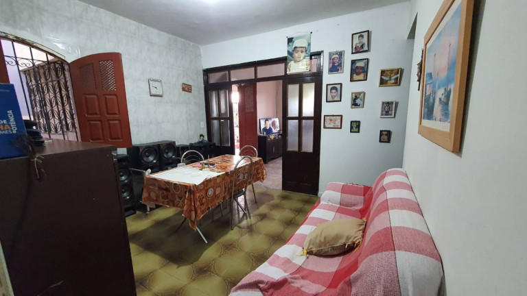 Imagem Casa com 6 Quartos à Venda, 300 m² em Centro - Aracaju Imagem Casa com 6 Quartos à Venda, 300 m² em Centro - Aracaju