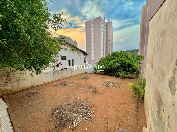 Imagem Terreno à Venda, 360 m² em Jardim Do Lago - Bragança Paulista Imagem Terreno à Venda, 360 m² em Jardim Do Lago - Bragança Paulista
