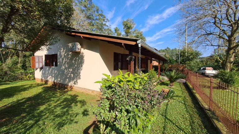 Imagem Chácara com 3 Quartos à Venda, 120 m² em Linha Santa Cruz - Santa Cruz Do Sul Imagem Chácara com 3 Quartos à Venda, 120 m² em Linha Santa Cruz - Santa Cruz Do Sul
