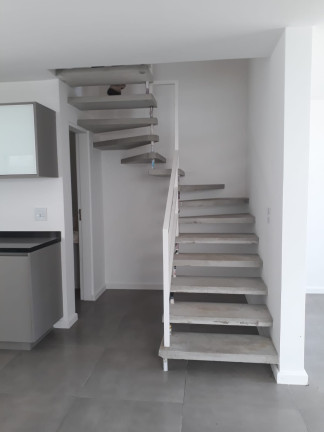 Imagem Casa com 3 Quartos para Alugar, 120 m² em Jardim Pioneiro - Cotia Imagem Casa com 3 Quartos para Alugar, 120 m² em Jardim Pioneiro - Cotia