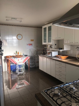 Imagem Apartamento com 3 Quartos à Venda, 178 m²