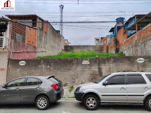 Terreno à Venda, 300 m² em Laranjeiras - Caieiras