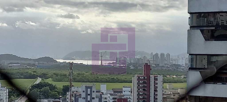 Apartamento com 4 Quartos à Venda, 200 m² em Vila Alzira - Guarujá