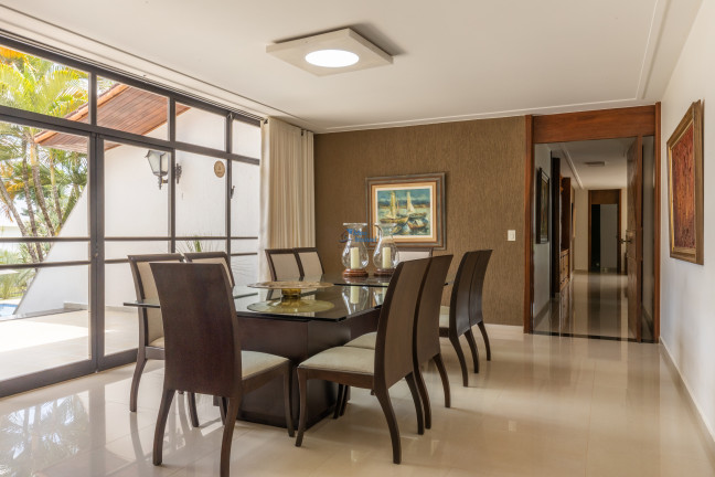 Imagem Casa com 5 Quartos à Venda, 860 m² em Park Way - Brasília Imagem Casa com 5 Quartos à Venda, 860 m² em Park Way - Brasília