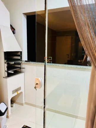 Imagem Apartamento com 2 Quartos à Venda, 63 m² em Serraria - São José