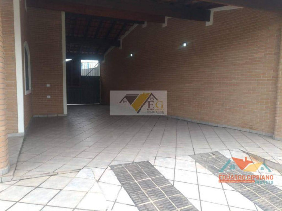 Imagem Casa com 3 Quartos à Venda, 212 m² em Centro - Caraguatatuba