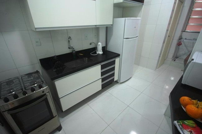 Imagem Apartamento com 2 Quartos para Temporada, 80 m² em Copacabana - Rio De Janeiro