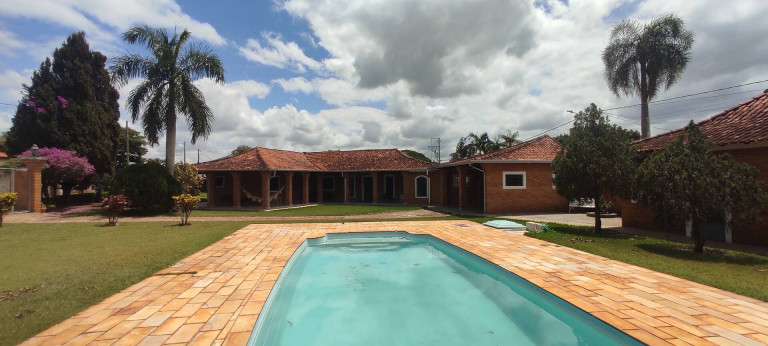 Chácara com 5 Quartos à Venda, 3 m² em Cercadinho - Alambari