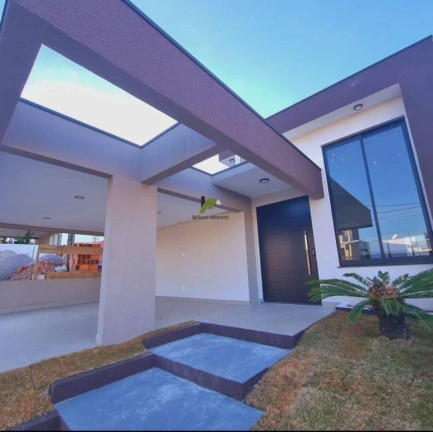 Imagem Casa com 3 Quartos à Venda, 163 m² Imagem Casa com 3 Quartos à Venda, 163 m²