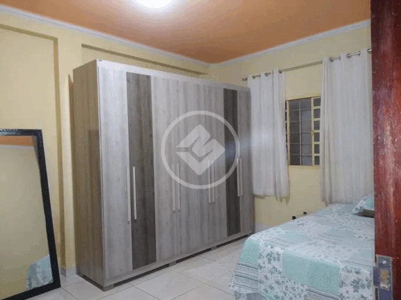 Imagem Casa com 3 Quartos à Venda, 182 m² em Setor Tancredo Neves - Goiânia Imagem Casa com 3 Quartos à Venda, 182 m² em Setor Tancredo Neves - Goiânia