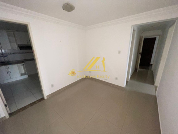 Imagem Imóvel com 4 Quartos à Venda, 219 m² em Campo Grande - Salvador Imagem Imóvel com 4 Quartos à Venda, 219 m² em Campo Grande - Salvador