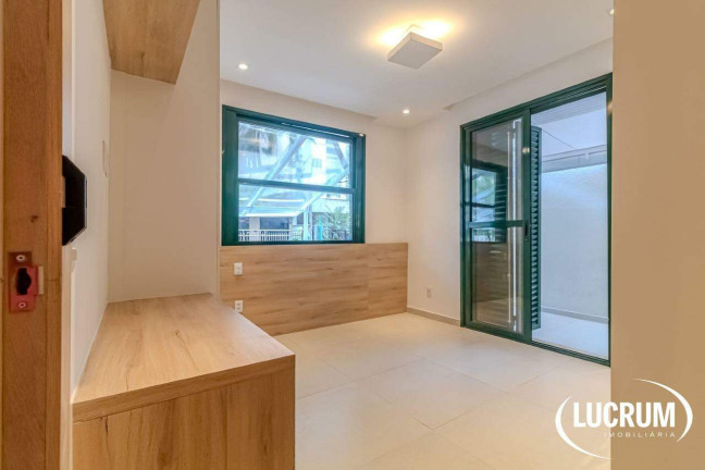 Imagem Apartamento com 1 Quarto à Venda, 38 m² em Copacabana - Rio De Janeiro Imagem Apartamento com 1 Quarto à Venda, 38 m² em Copacabana - Rio De Janeiro
