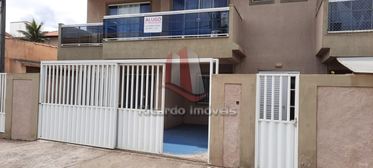 Imagem Imóvel com 2 Quartos à Venda, 70 m² em Peró - Cabo Frio