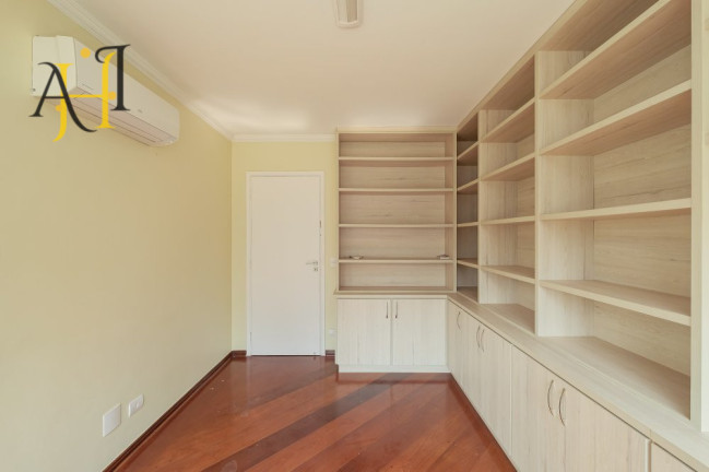 Imagem Apartamento com 3 Quartos à Venda, 215 m² em Campo Belo - São Paulo