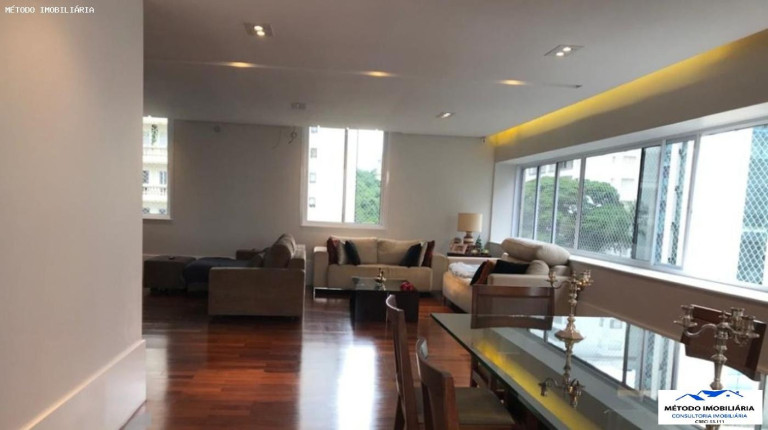 Imagem Apartamento com 3 Quartos à Venda, 240 m² em Jardim Paulista - São Paulo