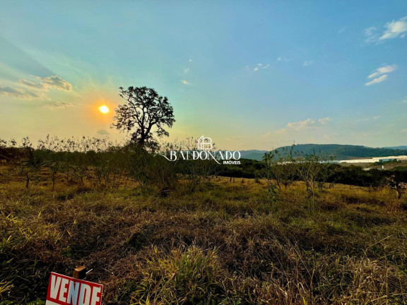 Imagem Terreno à Venda, 363 m² em Centro - Extrema Imagem Terreno à Venda, 363 m² em Centro - Extrema
